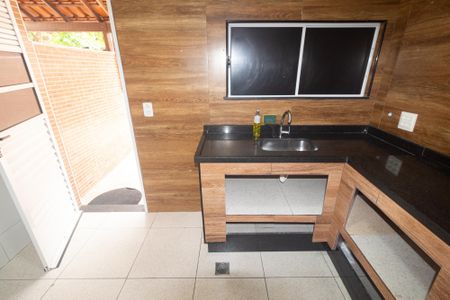 Casa de condomínio para alugar com 60m², 2 quartos e 1 vaga Casa de condomínio para alugar com 60m², 2 quartos e 1 vagaCozinha