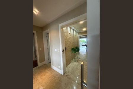 Apartamento para alugar com 4 quartos, 245m² em Jardim das Colinas, São José dos Campos