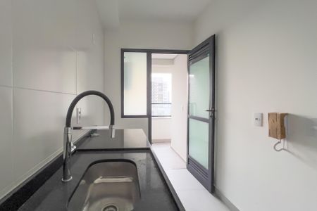 Apartamento para alugar com 40m², 1 quarto e sem vaga Apartamento para alugar com 40m², 1 quarto e sem vagaCozinha e área de serviço