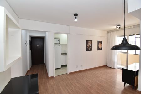Apartamento para alugar com 80m², 3 quartos e 1 vagaSala