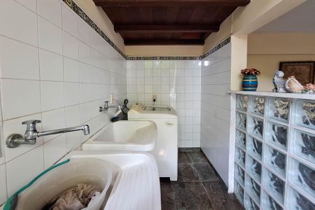 Casa para alugar com 241m², 4 quartos e 2 vagasÁrea de Serviço