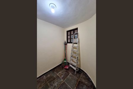 Casa para alugar com 241m², 4 quartos e 2 vagasQuarto de Serviço