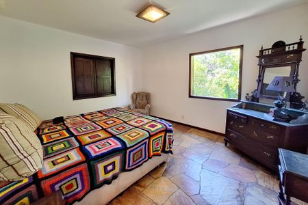 Casa para alugar com 241m², 4 quartos e 2 vagasSuíte 1