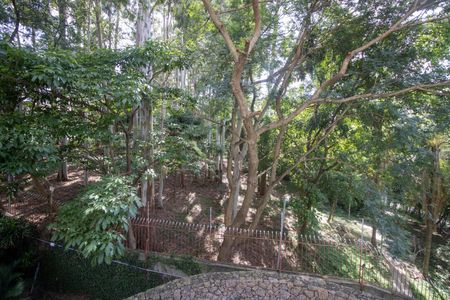 Apartamento à venda com 229m², 3 quartos e 3 vagas Apartamento à venda com 229m², 3 quartos e 3 vagasVista Varanda Suíte