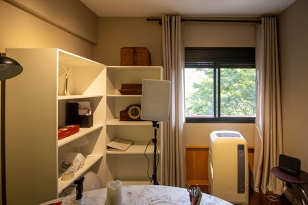 Apartamento à venda com 229m², 3 quartos e 3 vagas Apartamento à venda com 229m², 3 quartos e 3 vagasQuarto 2