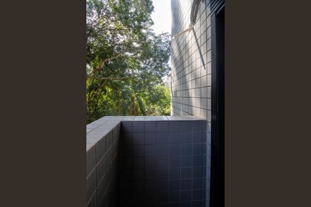 Apartamento à venda com 229m², 3 quartos e 3 vagas Apartamento à venda com 229m², 3 quartos e 3 vagasVaranda Suíte