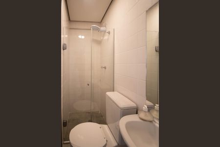 Apartamento à venda com 229m², 3 quartos e 3 vagas Apartamento à venda com 229m², 3 quartos e 3 vagasBanheiro de serviço