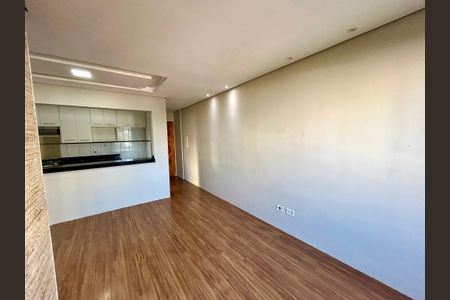 Apartamento para alugar com 63m², 3 quartos e 1 vaga Apartamento para alugar com 63m², 3 quartos e 1 vagaSala