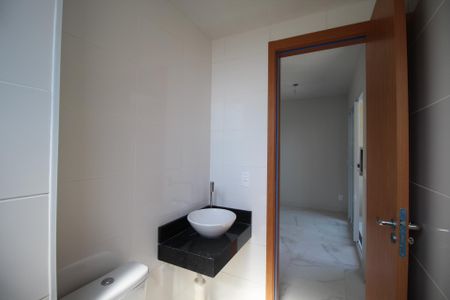 Apartamento para alugar com 57m², 2 quartos e 1 vagaBanheiro