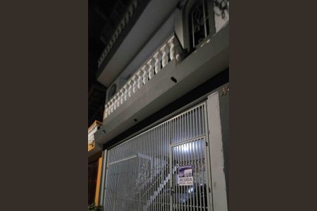 Casa para alugar com 70m², 2 quartos e sem vagaFachada