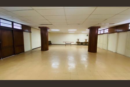 Apartamento à venda com 65m², 2 quartos e 1 vagaÁrea comum