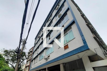 Apartamento à venda com 65m², 2 quartos e 1 vagaFachada