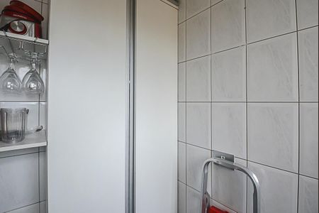 Apartamento à venda com 64m², 2 quartos e 1 vagaÁrea de Serviço