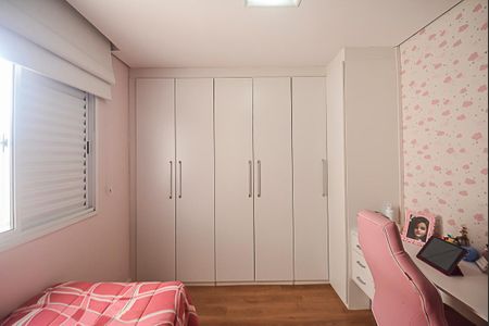 Apartamento à venda com 64m², 2 quartos e 1 vagaQuarto