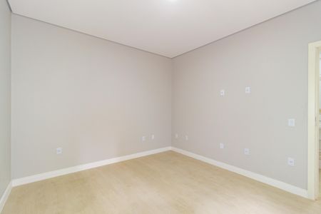 Quarto de casa para alugar com 1 quarto, 40m² em Jardim Analia Franco, São Paulo