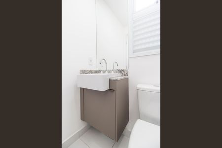 Apartamento para alugar com 69m², 2 quartos e 2 vagas Apartamento para alugar com 69m², 2 quartos e 2 vagasBanheiro da Suíte