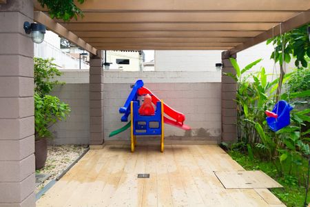 Apartamento para alugar com 38m², 2 quartos e sem vaga Apartamento para alugar com 38m², 2 quartos e sem vagaÁrea comum - Playground