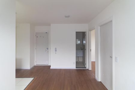 Sala de apartamento para alugar com 2 quartos, 38m² em Vila Ema, São Paulo