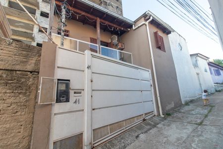 Casa à venda com 100m², 2 quartos e 1 vagaFachada