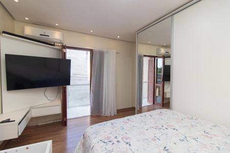 Quarto 2 de casa à venda com 2 quartos, 100m² em Glória, Porto Alegre