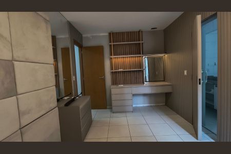 Apartamento à venda com 80m², 3 quartos e 1 vagaSuíte 