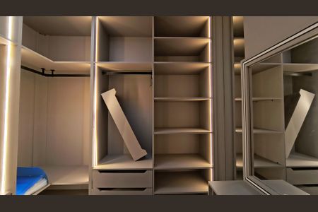 Apartamento à venda com 80m², 3 quartos e 1 vagaCloset 