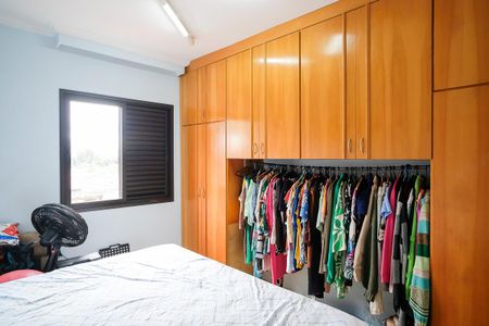 Apartamento à venda com 100m², 3 quartos e 2 vagasQuarto 2