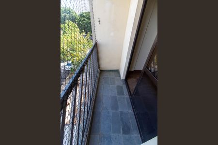 SACADA de apartamento à venda com 3 quartos, 95m² em Vila Rossi Borghi E Siqueira, Campinas