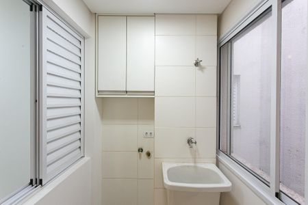Apartamento para alugar com 40m², 2 quartos e sem vagaÁrea de Serviço