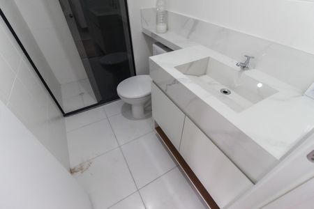 Apartamento para alugar com 38m², 2 quartos e sem vagaBanheiro