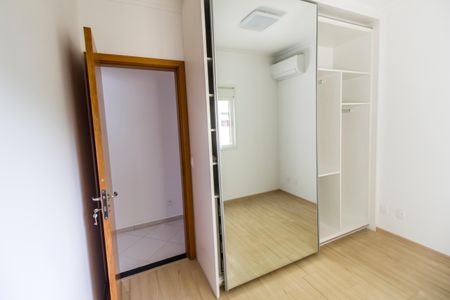 Apartamento para alugar com 136m², 3 quartos e 2 vagasQuarto 3