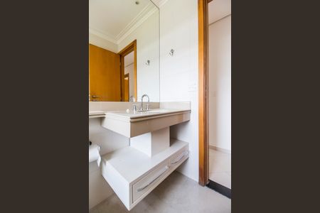 Apartamento para alugar com 136m², 3 quartos e 2 vagasBanheiro 2