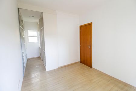 Apartamento para alugar com 136m², 3 quartos e 2 vagasSuíte
