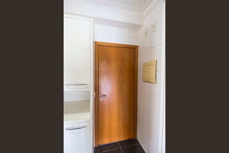 Apartamento para alugar com 136m², 3 quartos e 2 vagasEntrada