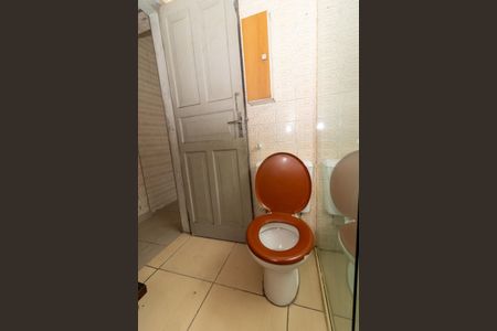 Casa para alugar com 100m², 2 quartos e sem vaga Casa para alugar com 100m², 2 quartos e sem vagaBanheiro