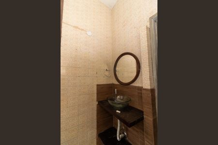 Casa para alugar com 100m², 2 quartos e sem vaga Casa para alugar com 100m², 2 quartos e sem vagaBanheiro