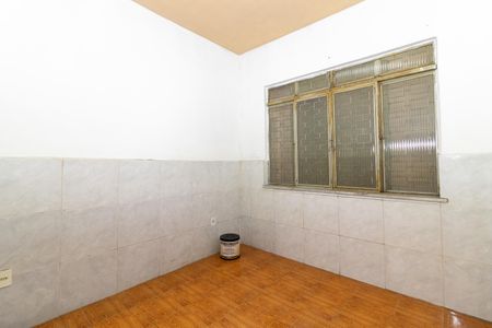 Quarto 1 de casa para alugar com 2 quartos, 100m² em Bangu, Rio de Janeiro