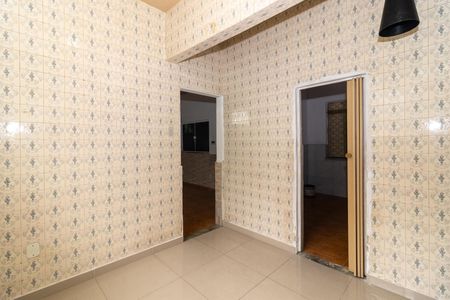Casa para alugar com 100m², 2 quartos e sem vaga Casa para alugar com 100m², 2 quartos e sem vagaSala de Jantar