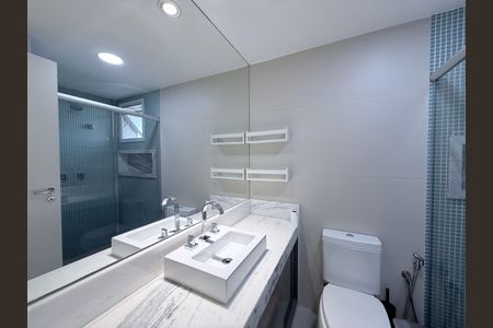 Apartamento para alugar com 105m², 3 quartos e 2 vagas