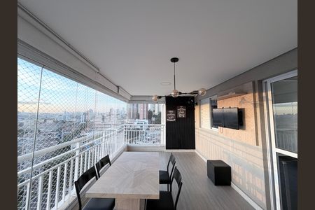 Apartamento para alugar com 105m², 3 quartos e 2 vagas