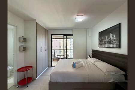 Suíte de apartamento para alugar com 1 quarto, 39m² em Campo Belo, São Paulo