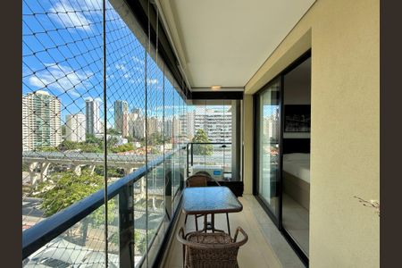Apartamento para alugar com 39m², 1 quarto e 1 vagaSacada