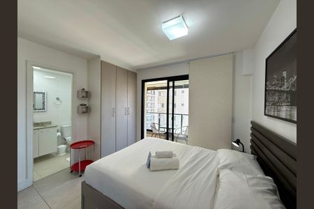 Apartamento para alugar com 39m², 1 quarto e 1 vagaSuíte 