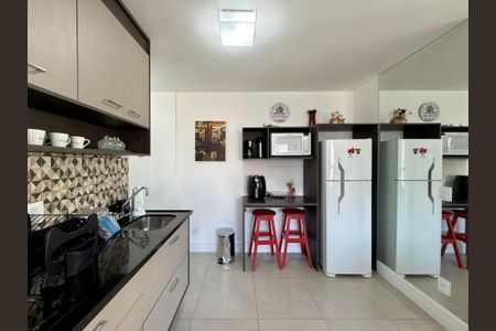 Apartamento para alugar com 39m², 1 quarto e 1 vagaCozinha 