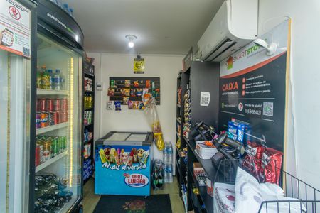 Apartamento para alugar com 62m², 2 quartos e 2 vagasÁrea comum - Mini Mercado