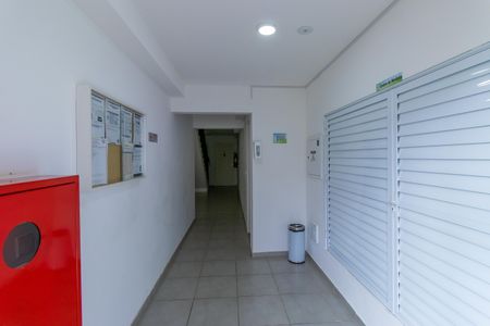 Apartamento para alugar com 62m², 2 quartos e 2 vagasHall social
