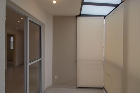 Varanda da Sala de apartamento para alugar com 2 quartos, 62m² em Bairro do Maranhao, Cotia