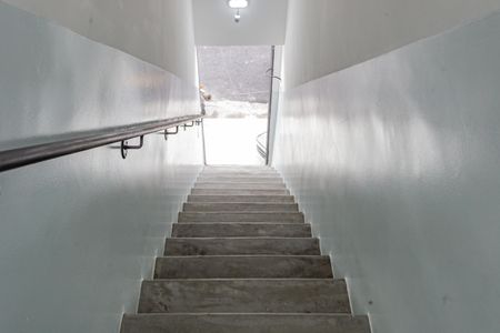 Apartamento para alugar com 38m², 1 quarto e sem vagaEscada