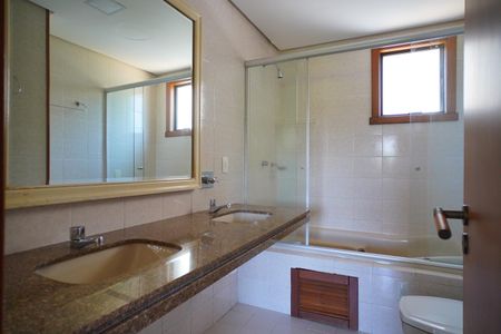 Apartamento para alugar com 100m², 2 quartos e 1 vagaBanheiro suíte 