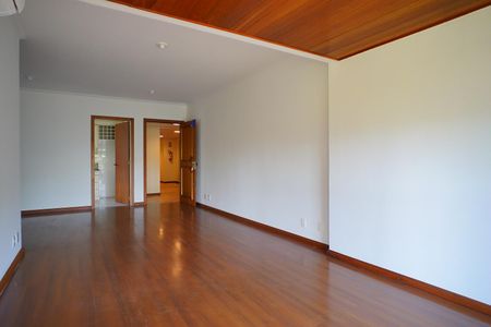Sala de apartamento para alugar com 2 quartos, 100m² em Bela Vista, Porto Alegre